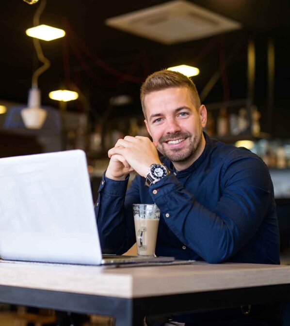 deanbakeris.thealgrow.com